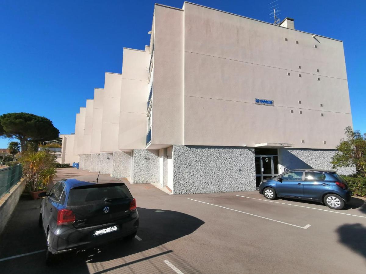 GRAU DU ROI T2 calme, accès plage + parking Le Grau-du-Roi Extérieur photo